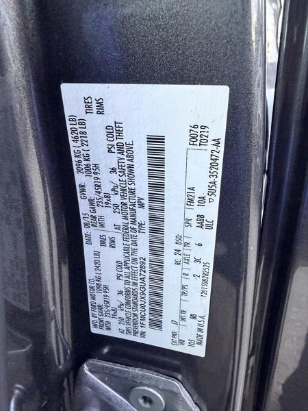 Ford Escape Titanium FWD 2016