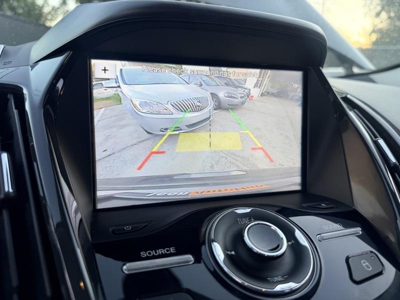 Ford Escape Titanium FWD 2016