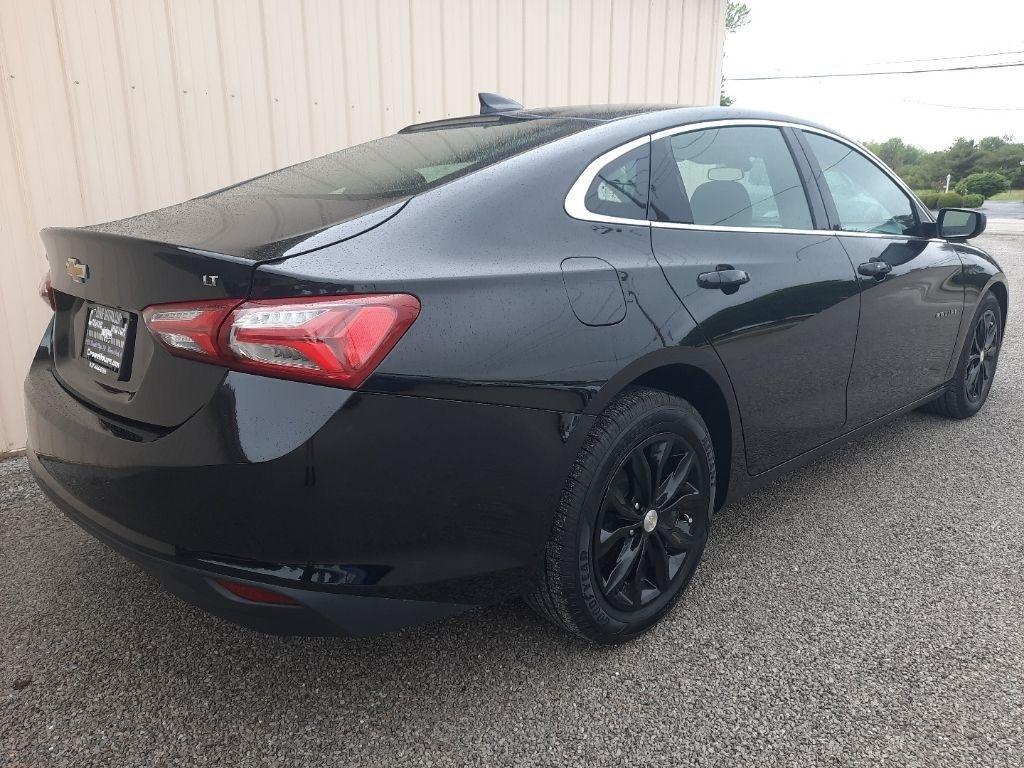 Chevrolet Malibu 4dr Sdn LT 2021