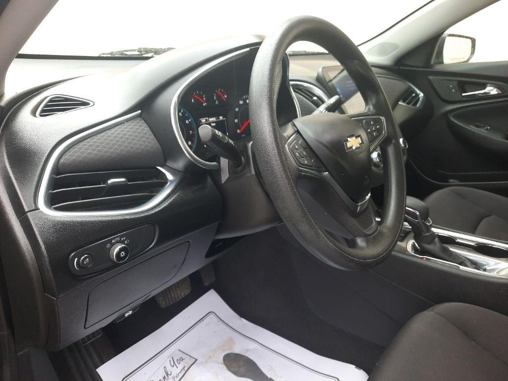 Chevrolet Malibu 4dr Sdn LT 2021
