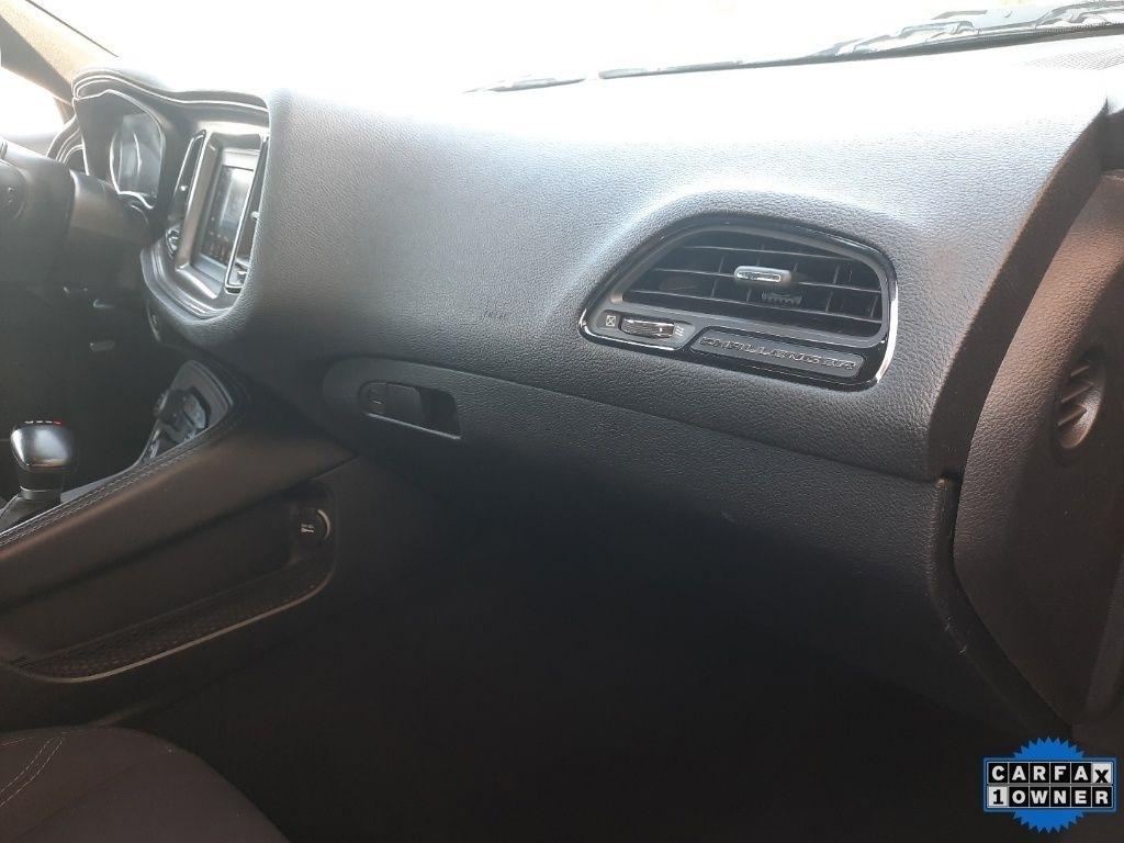 Dodge Challenger SXT RWD 2023