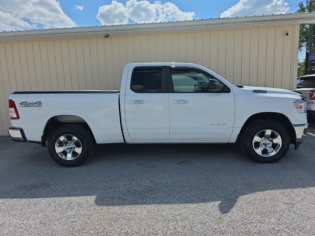 RAM 1500 Big Horn 4x4 Quad Cab 6'4" Box 2020