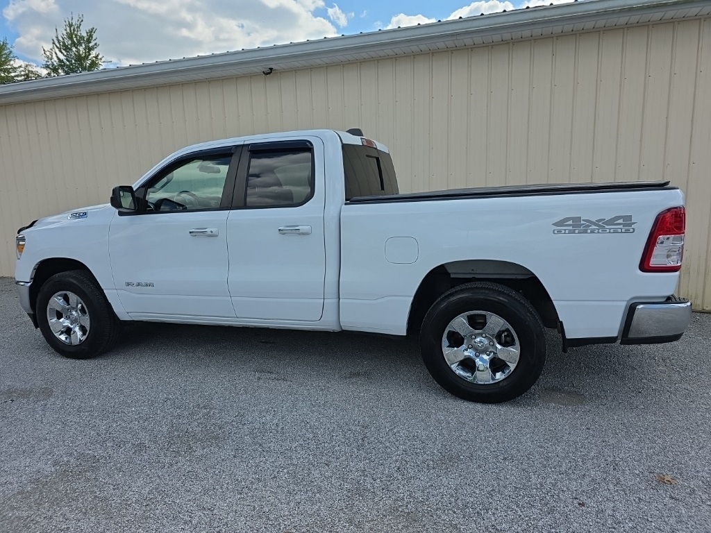 RAM 1500 Big Horn 4x4 Quad Cab 6'4" Box 2020