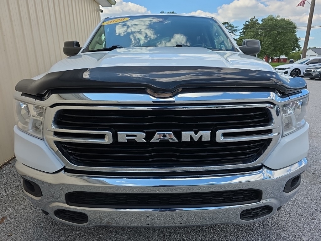 RAM 1500 Big Horn 4x4 Quad Cab 6'4" Box 2020