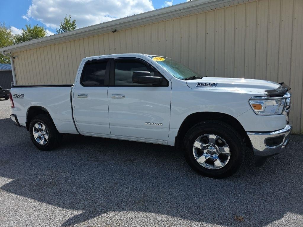 RAM 1500 Big Horn 4x4 Quad Cab 6'4" Box 2020