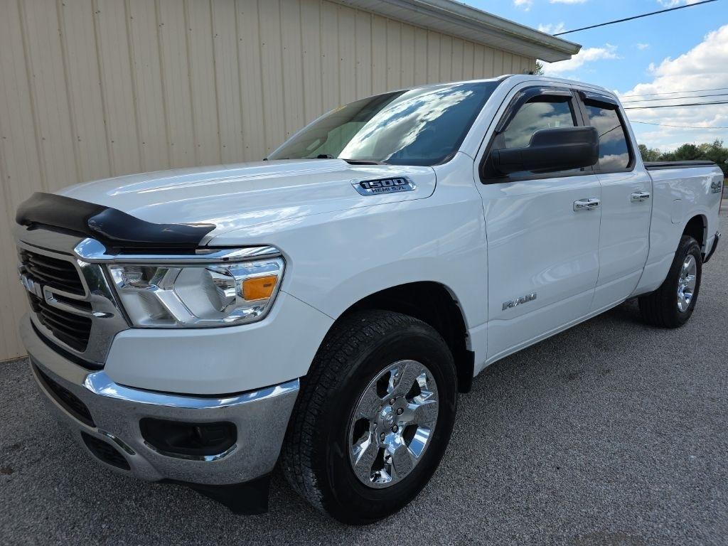 RAM 1500 Big Horn 4x4 Quad Cab 6'4" Box 2020