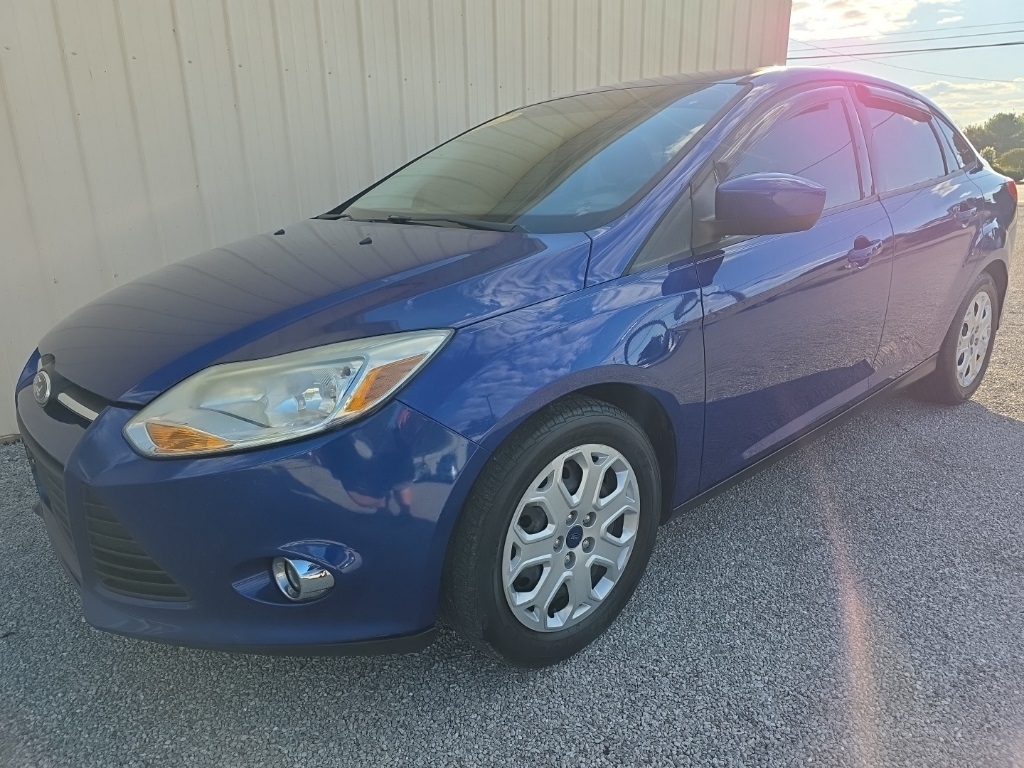 Ford Focus 4dr Sdn SE 2012 Ford Focus 4dr Sdn SE 2012