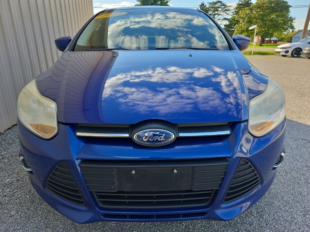 Ford Focus 4dr Sdn SE 2012 Ford Focus 4dr Sdn SE 2012