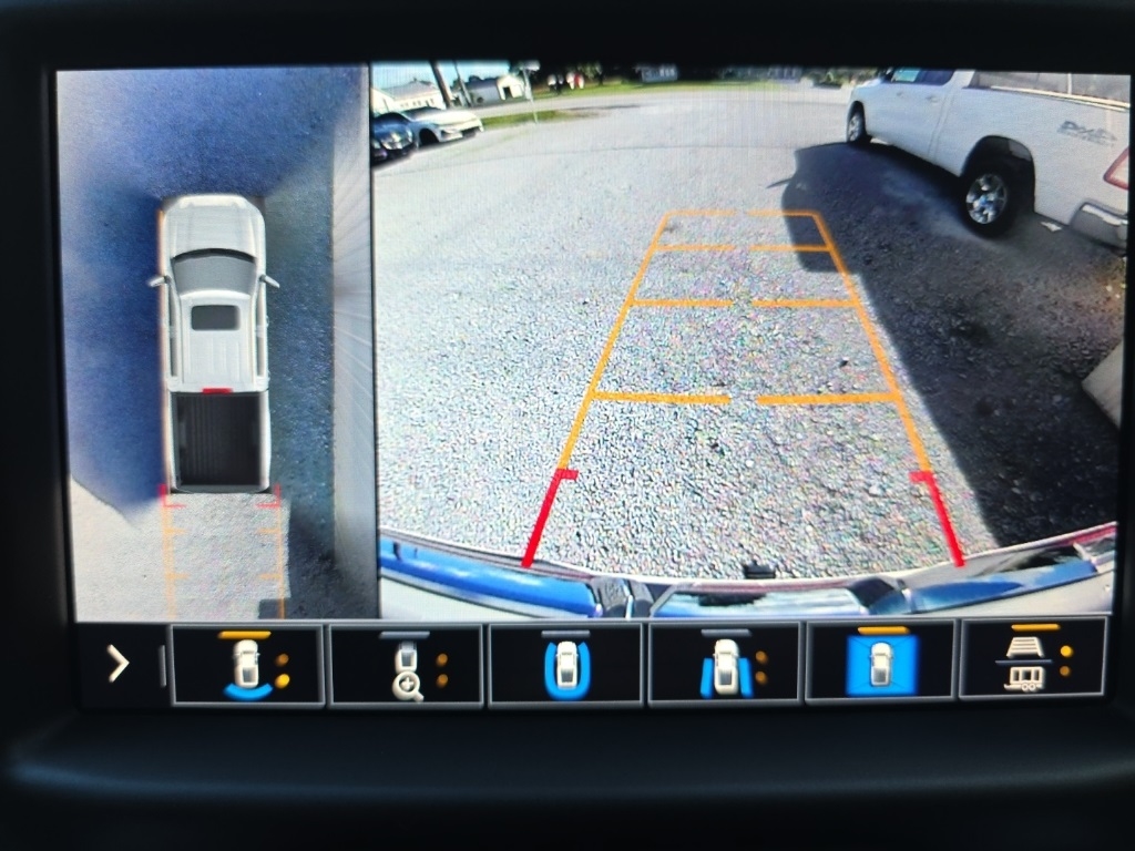 GMC Sierra 1500 4WD Crew Cab 147" Denali 2021