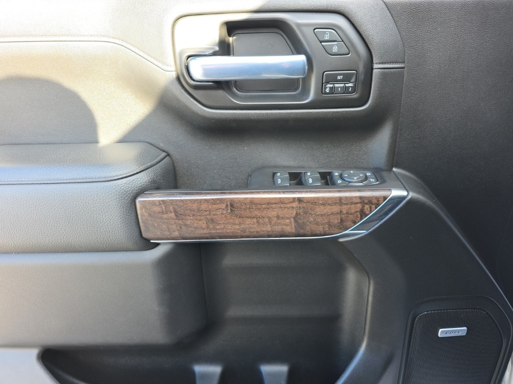 GMC Sierra 1500 4WD Crew Cab 147" Denali 2021