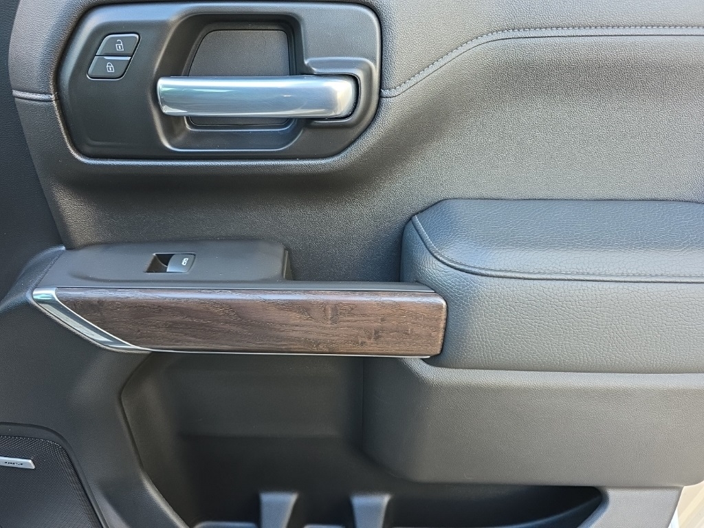 GMC Sierra 1500 4WD Crew Cab 147" Denali 2021