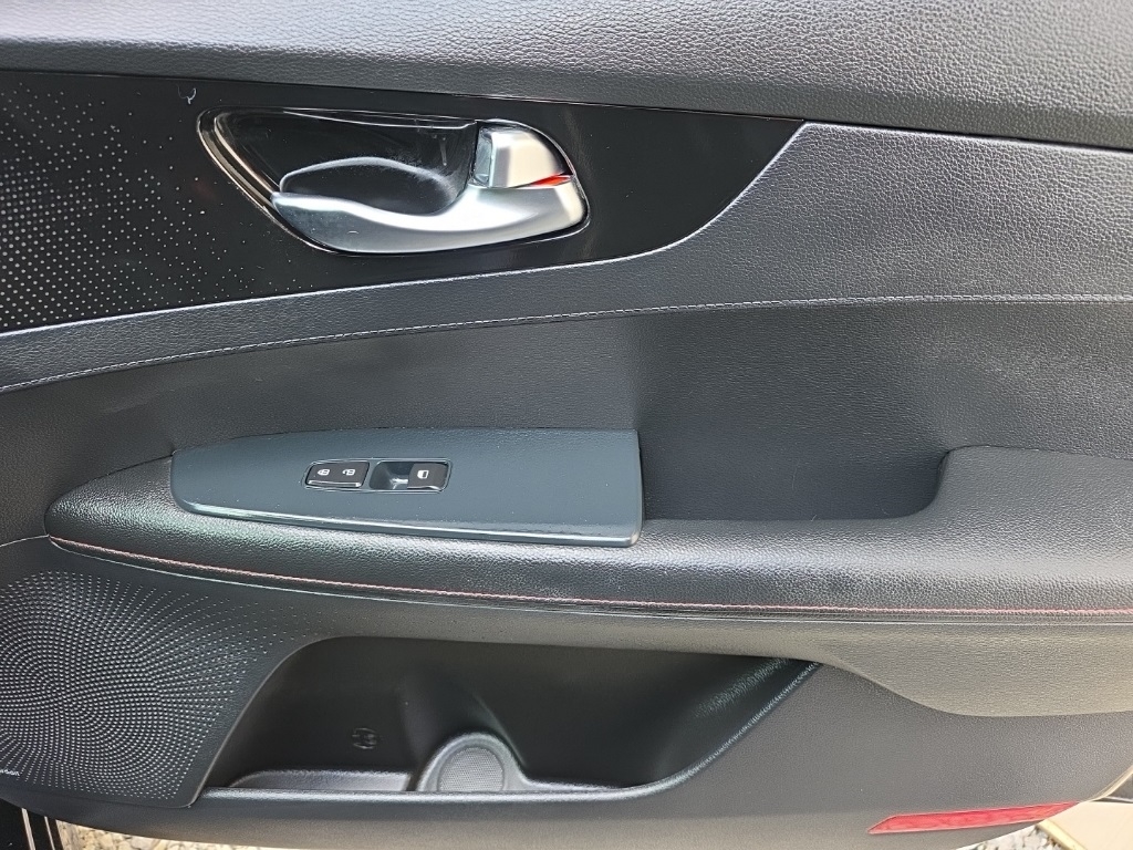 Kia Forte GT DCT 2021