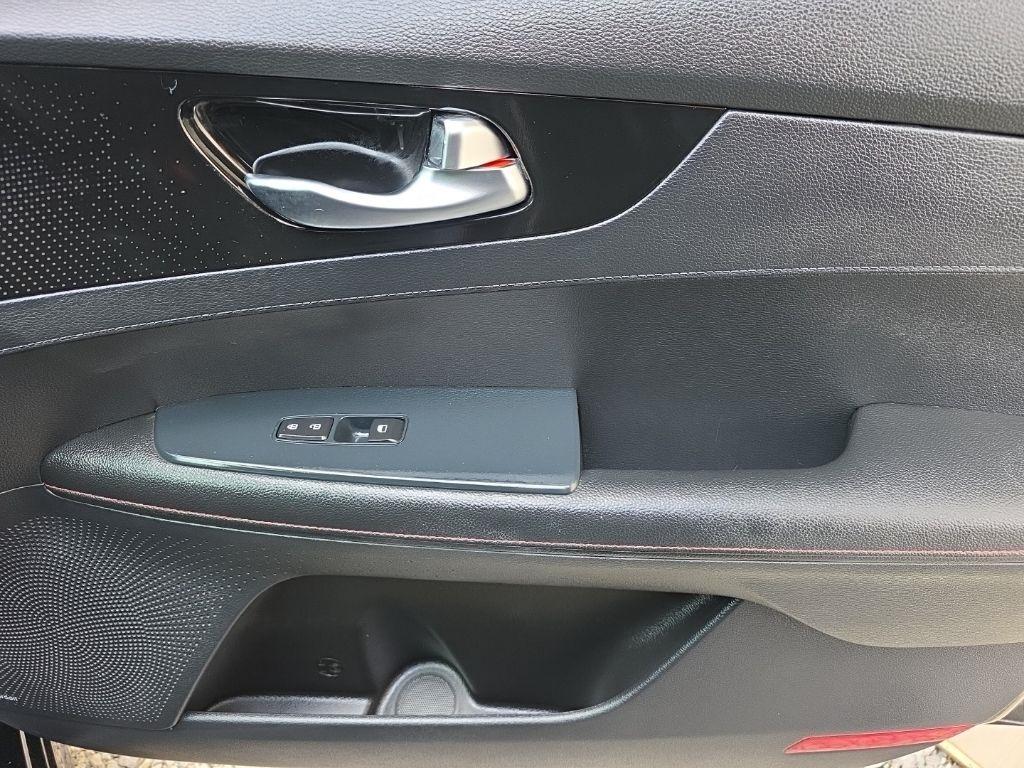 Kia Forte GT DCT 2021