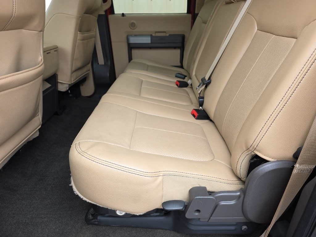 Ford F-250 SD 4WD Crew Cab 172" Platinum 2015 Ford F-250 SD 4WD Crew Cab 172" Platinum 2015