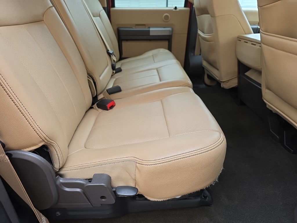 Ford F-250 SD 4WD Crew Cab 172" Platinum 2015 Ford F-250 SD 4WD Crew Cab 172" Platinum 2015