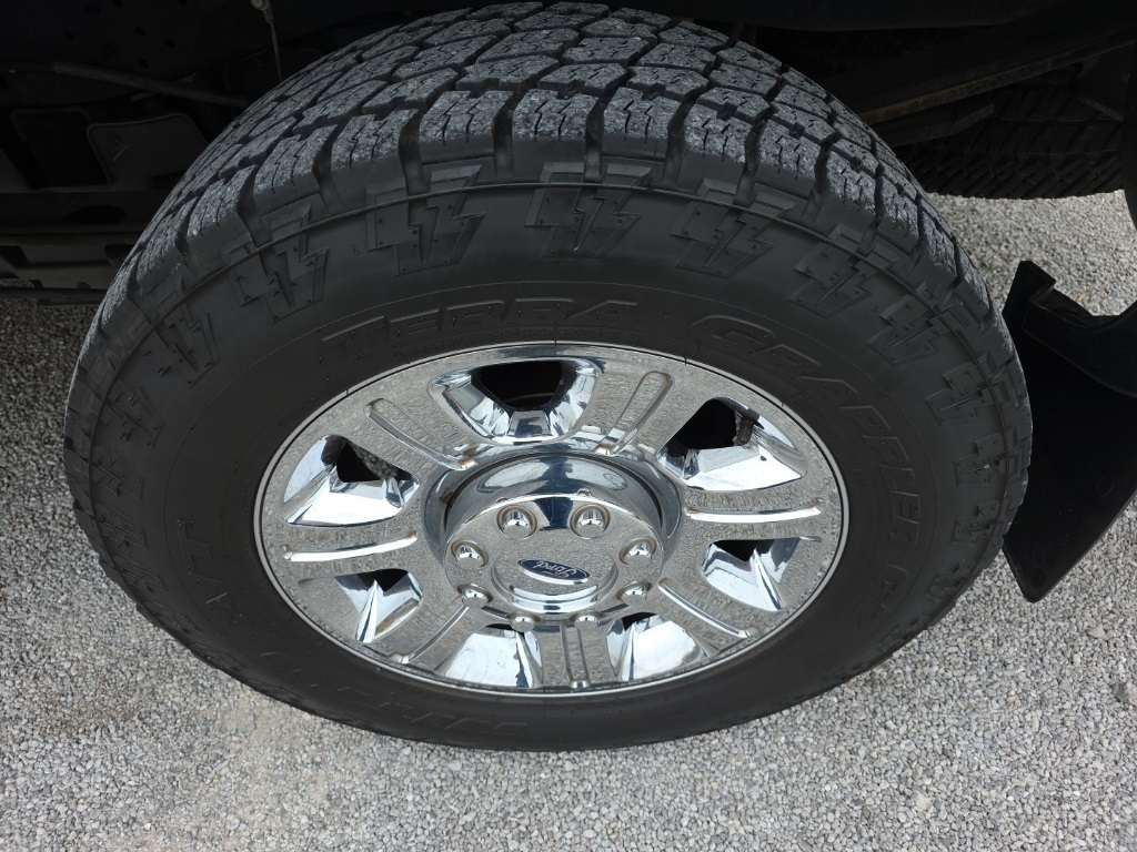 Ford F-250 SD 4WD Crew Cab 172" Platinum 2015 Ford F-250 SD 4WD Crew Cab 172" Platinum 2015