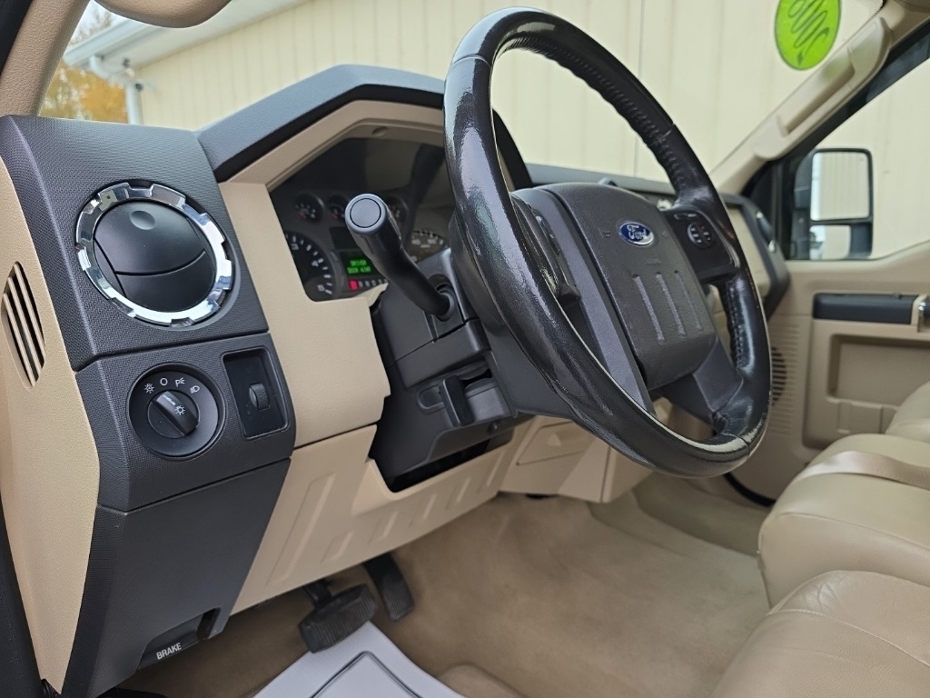 Ford F-250 SD 4WD Crew Cab 156" Harley-Davidson 2008 Ford F-250 SD 4WD Crew Cab 156" Harley-Davidson 2008