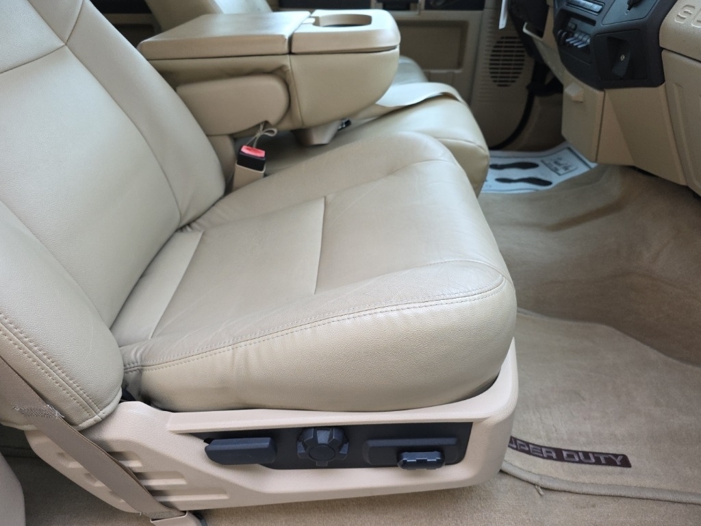 Ford F-250 SD 4WD Crew Cab 156" Harley-Davidson 2008 Ford F-250 SD 4WD Crew Cab 156" Harley-Davidson 2008