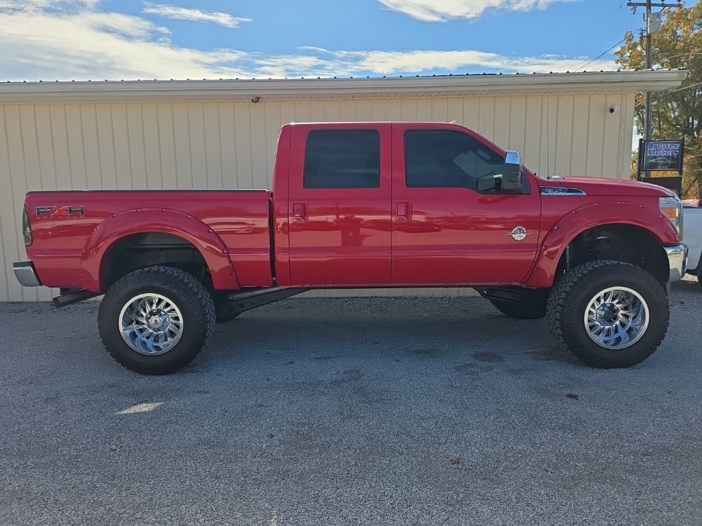 Ford F-350 SD Lariat Crew Cab 4WD 2011