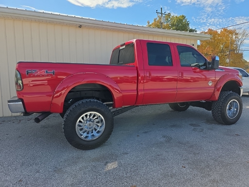 Ford F-350 SD Lariat Crew Cab 4WD 2011