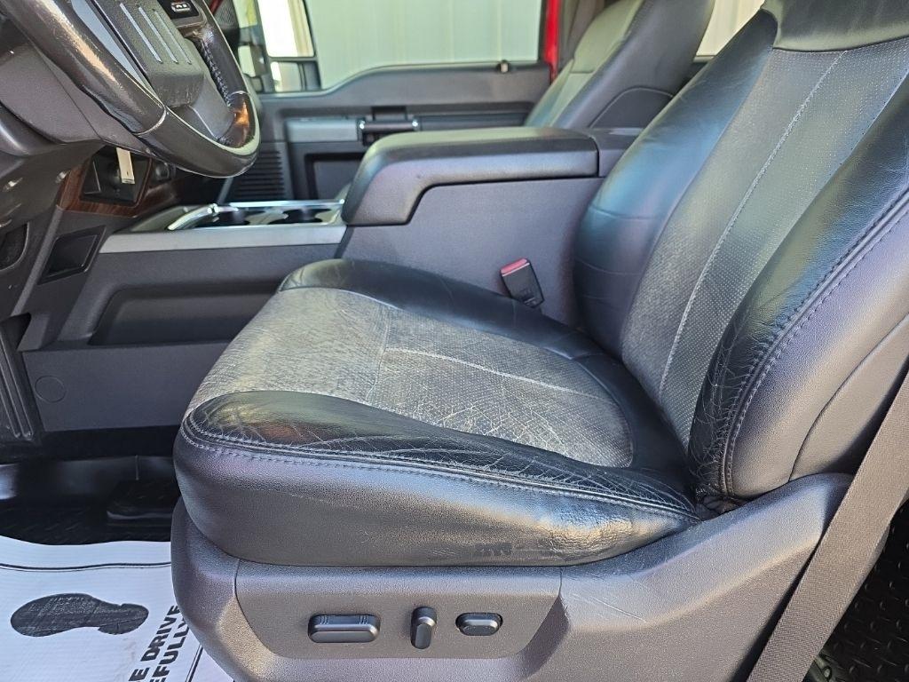 Ford F-350 SD Lariat Crew Cab 4WD 2011