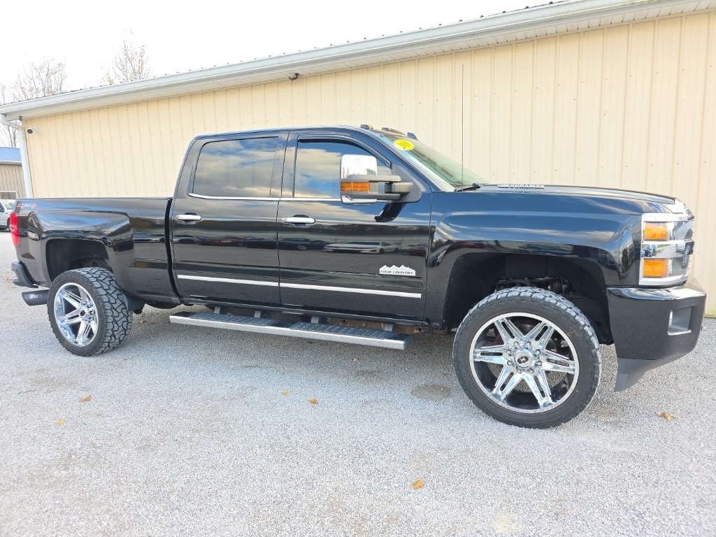 Chevrolet Silverado 2500HD 4WD Crew Cab 153.7" High Country 2016