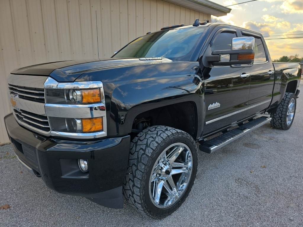 Chevrolet Silverado 2500HD 4WD Crew Cab 153.7" High Country 2016