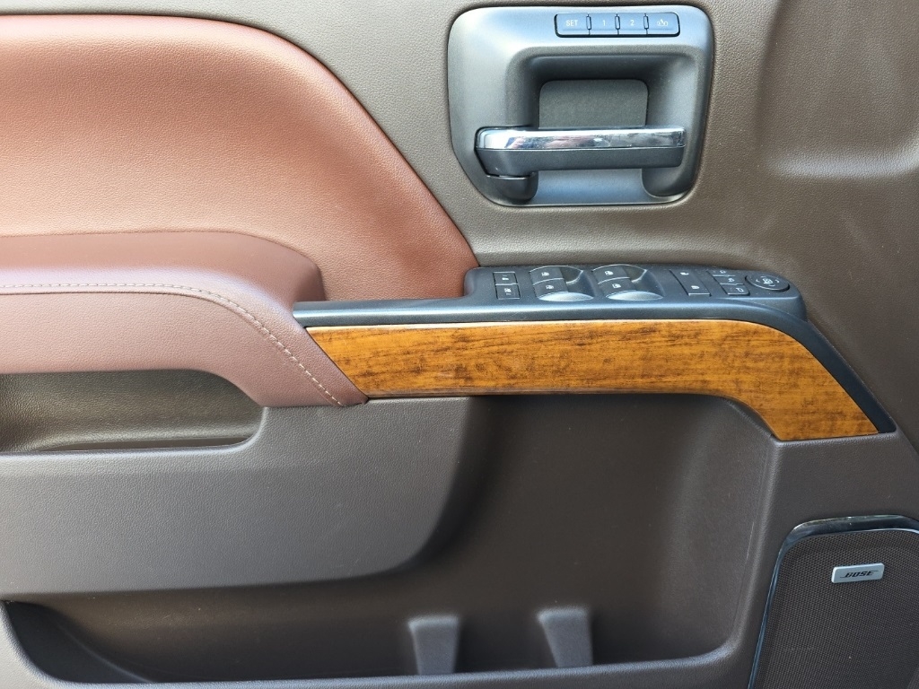 Chevrolet Silverado 2500HD 4WD Crew Cab 153.7" High Country 2016