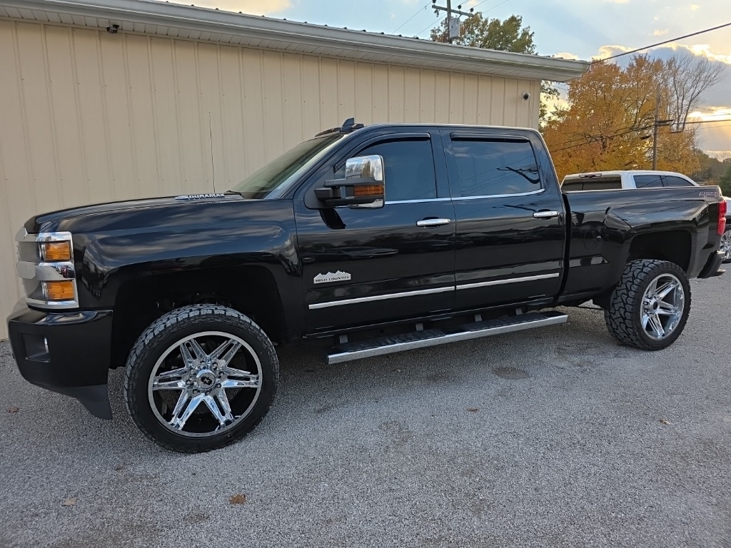 Chevrolet Silverado 2500HD 4WD Crew Cab 153.7" High Country 2016