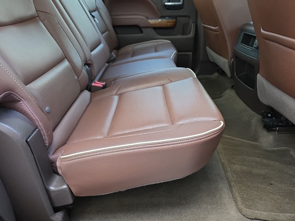 Chevrolet Silverado 2500HD 4WD Crew Cab 153.7" High Country 2016