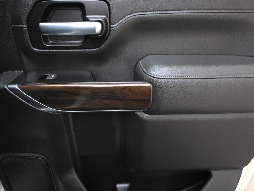 GMC Sierra 2500HD 4WD Crew Cab 159" SLT 2023