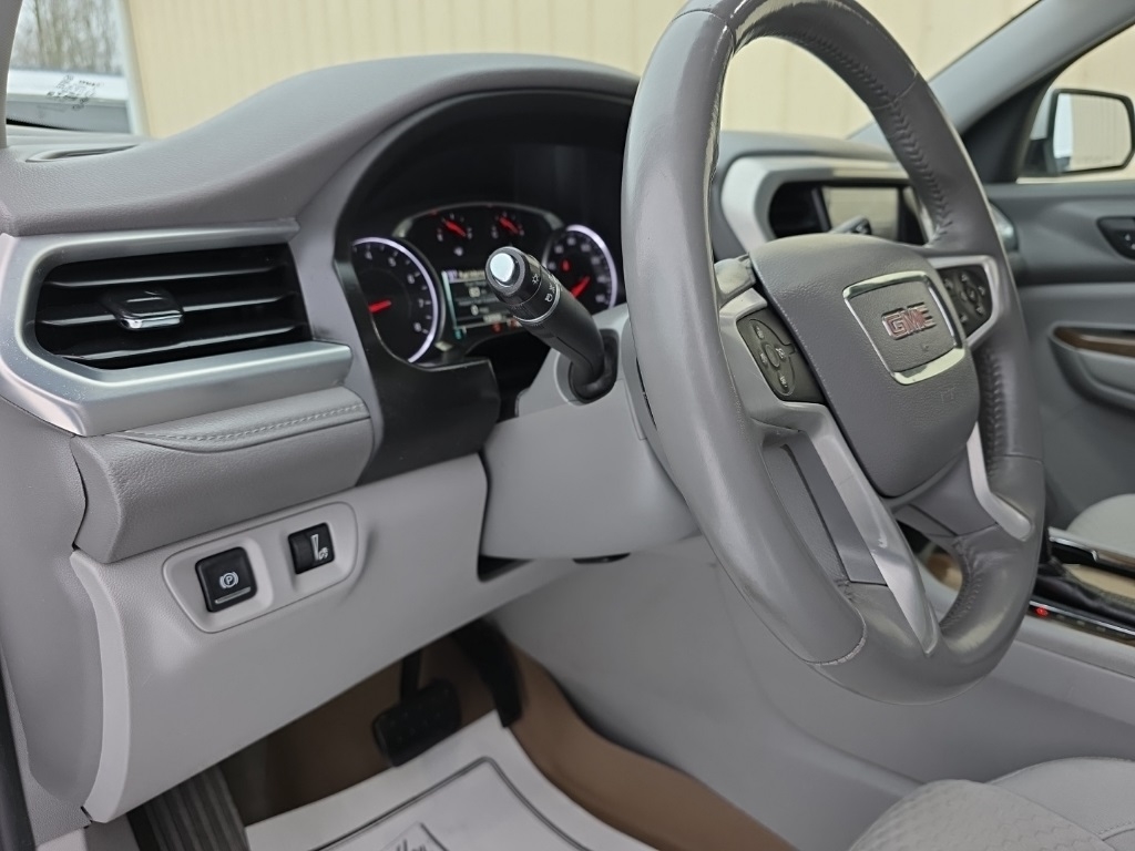 GMC Acadia FWD 4dr SLE w/SLE-2 2018