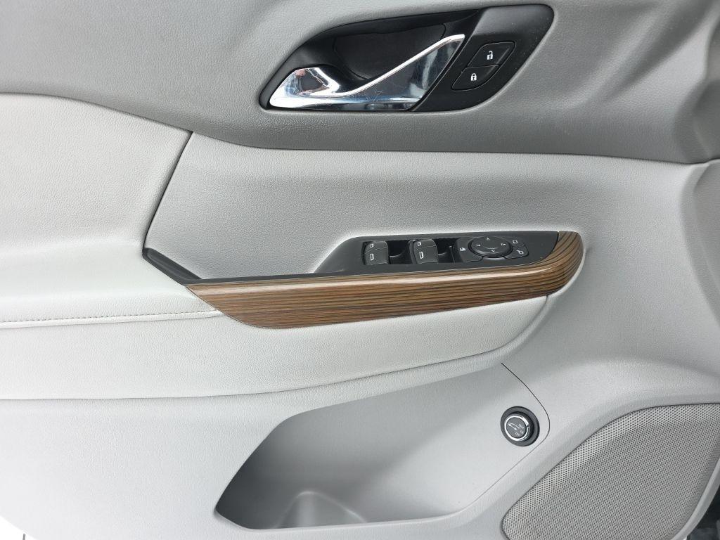 GMC Acadia FWD 4dr SLE w/SLE-2 2018