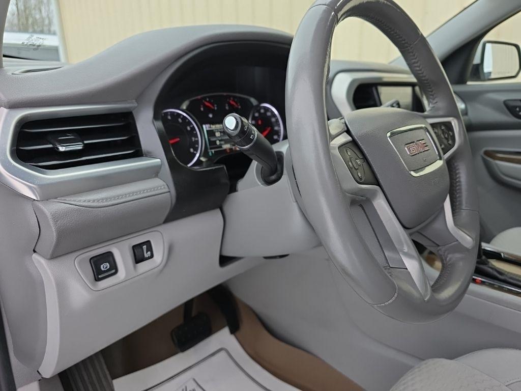 GMC Acadia FWD 4dr SLE w/SLE-2 2018