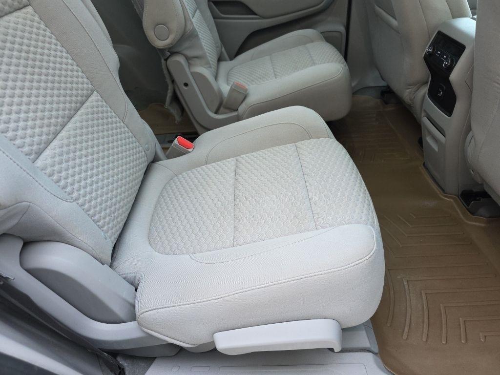 GMC Acadia FWD 4dr SLE w/SLE-2 2018