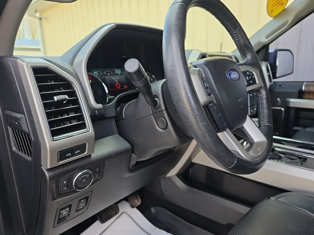 Ford F-150 Lariat SuperCrew 4WD 2018