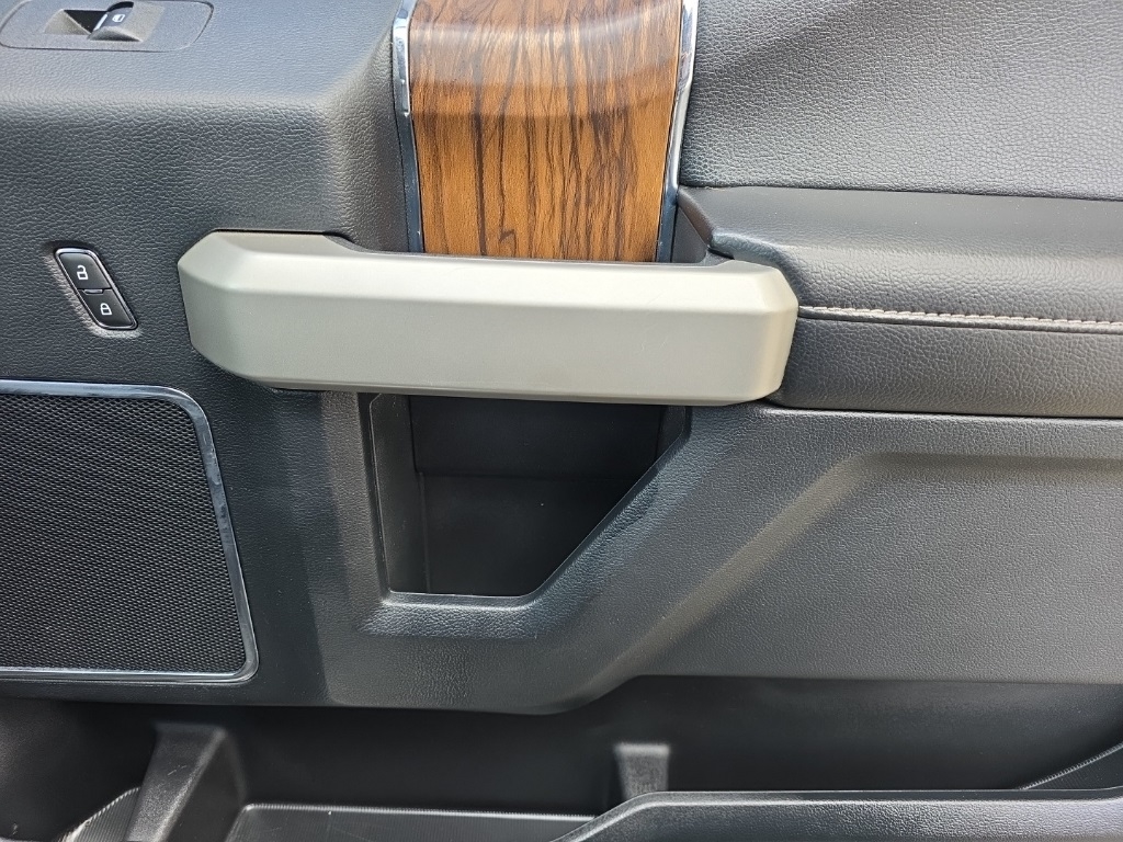 Ford F-150 Lariat SuperCrew 4WD 2018