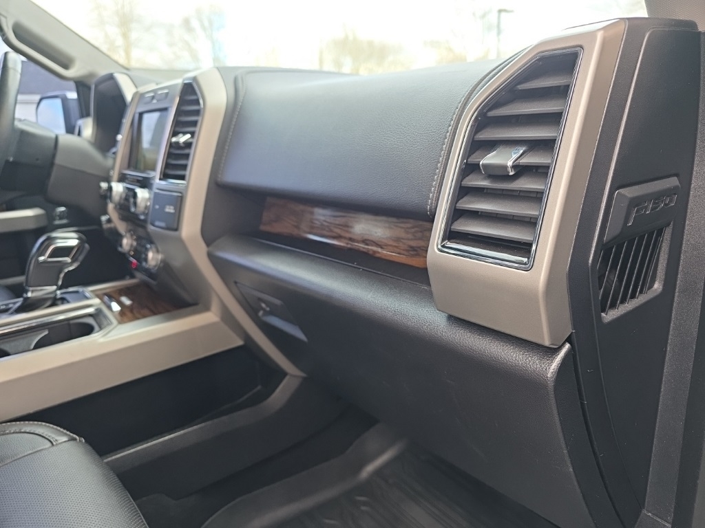 Ford F-150 Lariat SuperCrew 4WD 2018