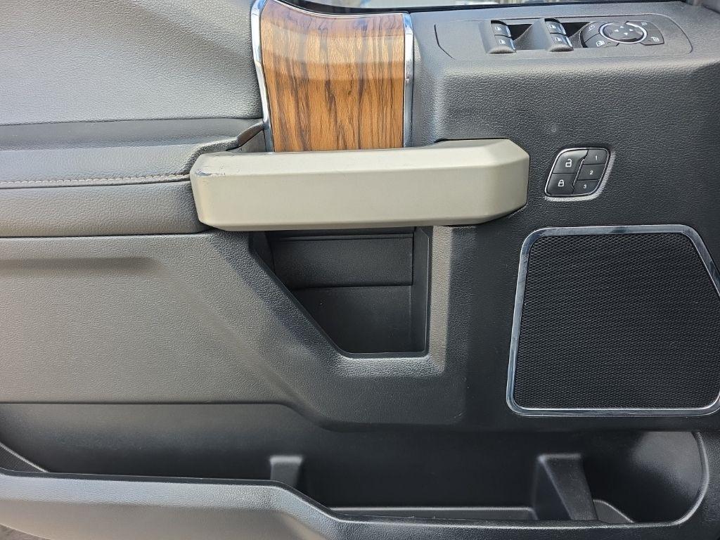 Ford F-150 Lariat SuperCrew 4WD 2018