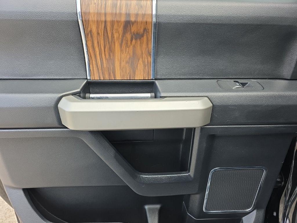 Ford F-150 Lariat SuperCrew 4WD 2018