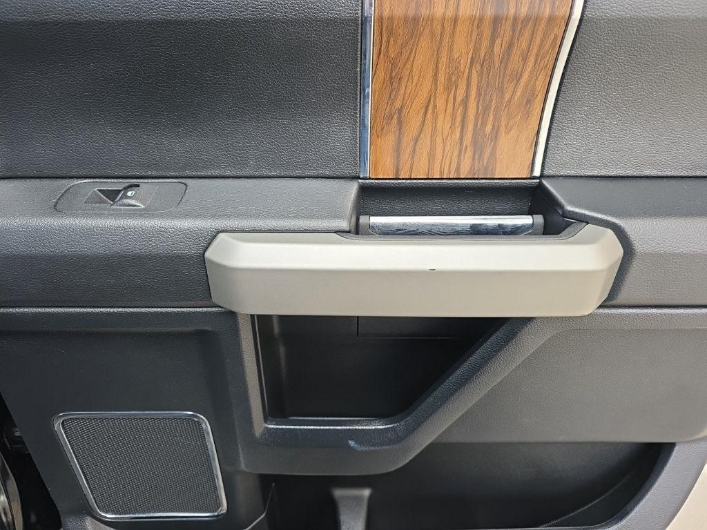 Ford F-150 Lariat SuperCrew 4WD 2018