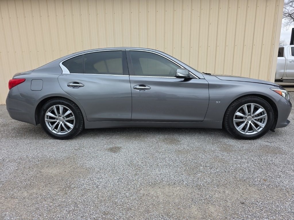 Infiniti Q50 4dr Sdn Premium RWD 2015