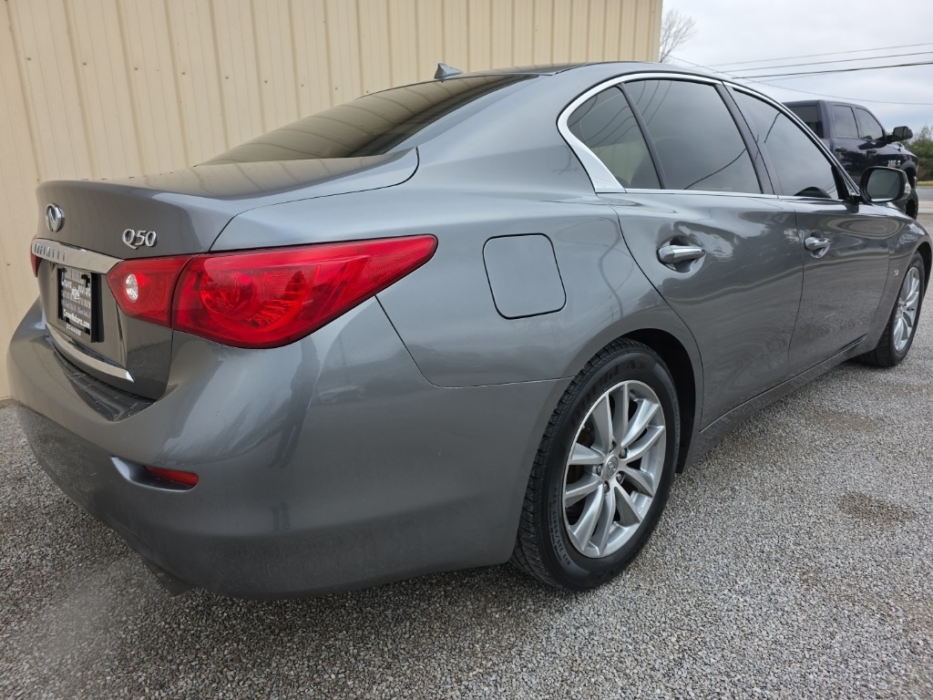 Infiniti Q50 4dr Sdn Premium RWD 2015