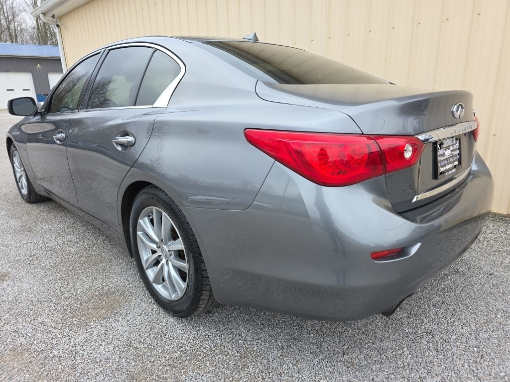 Infiniti Q50 4dr Sdn Premium RWD 2015