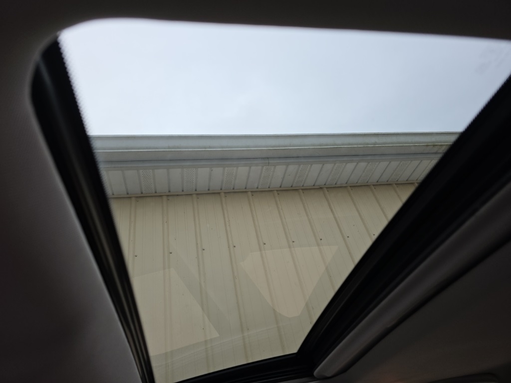 Infiniti Q50 4dr Sdn Premium RWD 2015