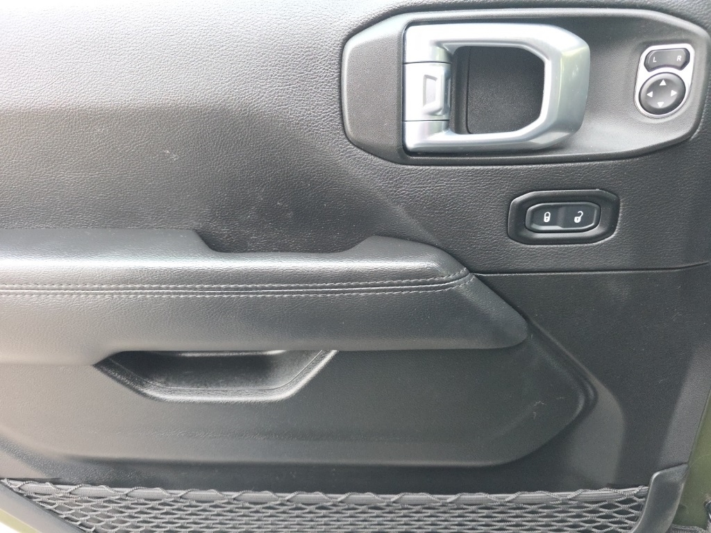 Jeep Wrangler Unlimited Altitude 4x4 2021