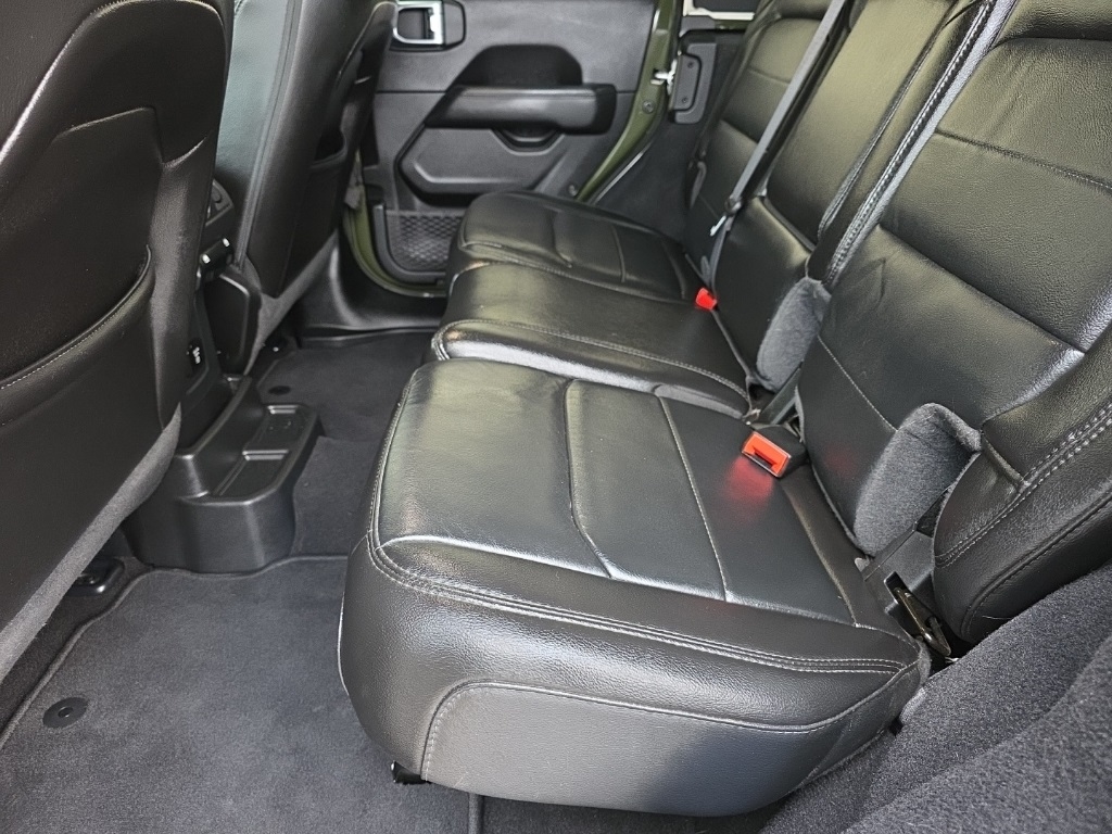 Jeep Wrangler Unlimited Altitude 4x4 2021