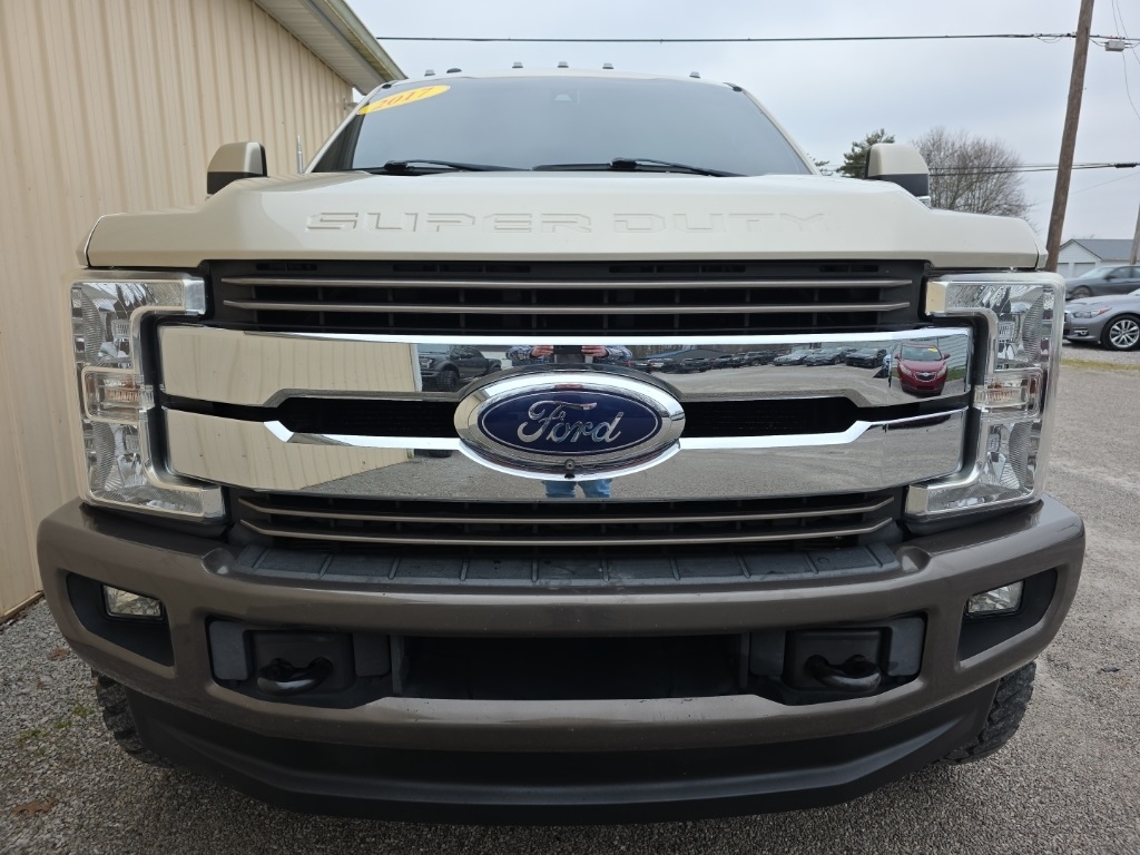 Ford F-350 SD King Ranch Crew Cab Long Bed DRW 4WD 2017