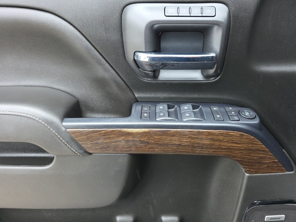 GMC Sierra 1500 4WD Crew Cab 153.0" Denali 2018