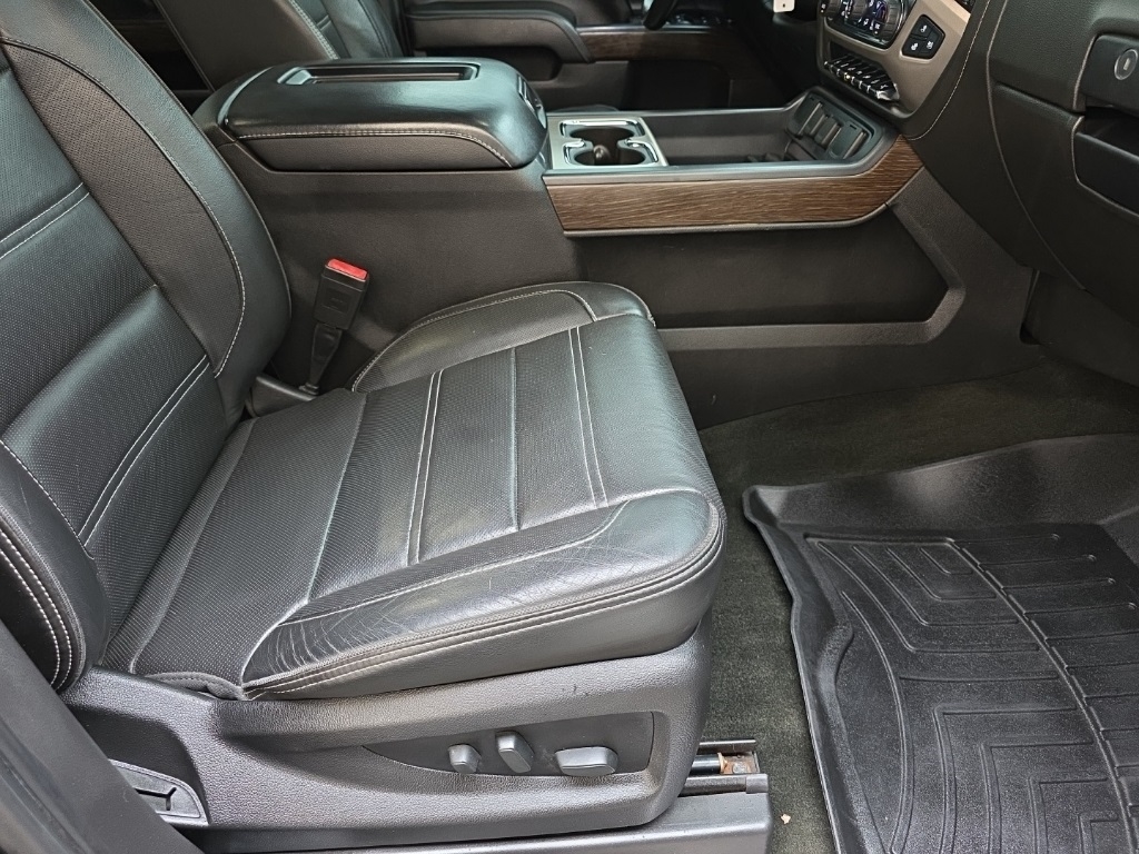 GMC Sierra 1500 4WD Crew Cab 153.0" Denali 2018